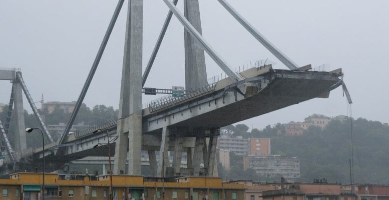 Crollo ponte Genova