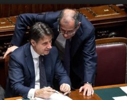 Governo ultime notizie, manovra 2018: Pensioni novità 2019 Quota 100 a 62 anni, accordo Salvini-Tria manovra finanziaria