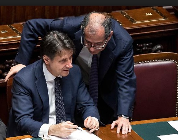 Governo ultime notizie, manovra 2018: Pensioni novità 2019 Quota 100 a 62 anni, accordo Salvini-Tria manovra finanziaria