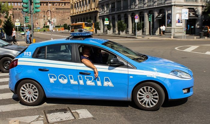 Bollo auto non pagato: rischi al posto di blocco