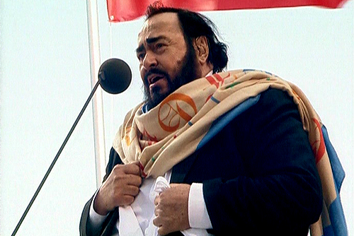 Luciano Pavarotti ha sposato Nicoletta Mantovani in seconde nozze