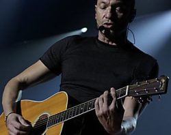 Biagio Antonacci: canzoni, moglie e tour 2019. La carriera