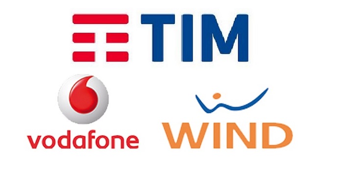 Tim, Wind, Vodafone e Tre: offerte Natale 2018 in ricaricabile