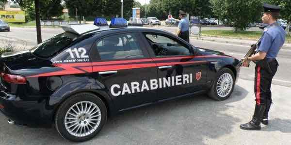 Posto di blocco 2019: Carabinieri e Polizia, cosa controllano e come agire