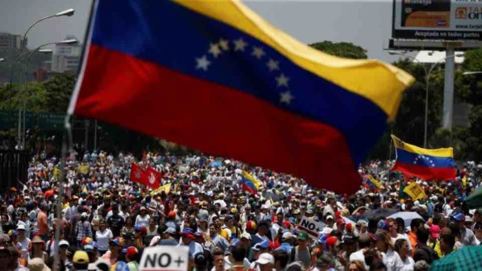 Venezuela: la crisi divide la popolazione e l'America