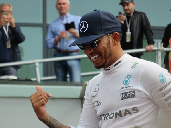 Lewis Hamilton Carriera e vita privata del pilota Mercedes