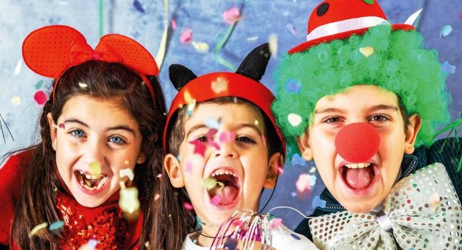 Costumi Carnevale 2019 fai da te: bambino, coppia o famiglia. Le