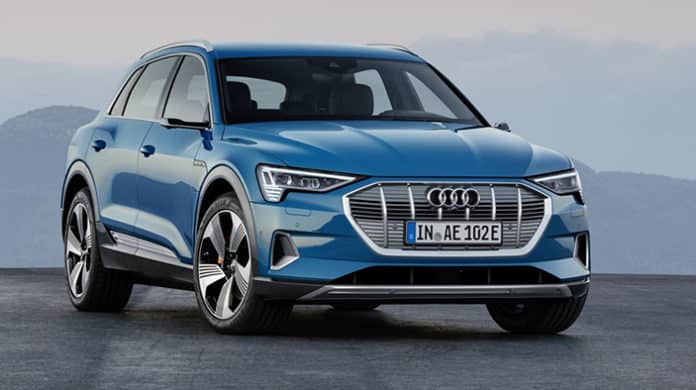 Audi e-tron 2019: prezzo, autonomia e interni dell'auto elettrica