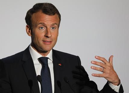 sondaggi elettorali, Emmanuel Macron moglie, biografia, partito e figli. Chi è