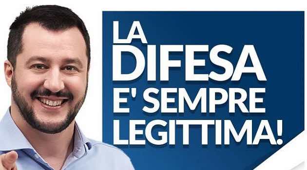 Legittima difesa 2019: cosa cambia e vignetta Vauro, Salvini "lo querelo"