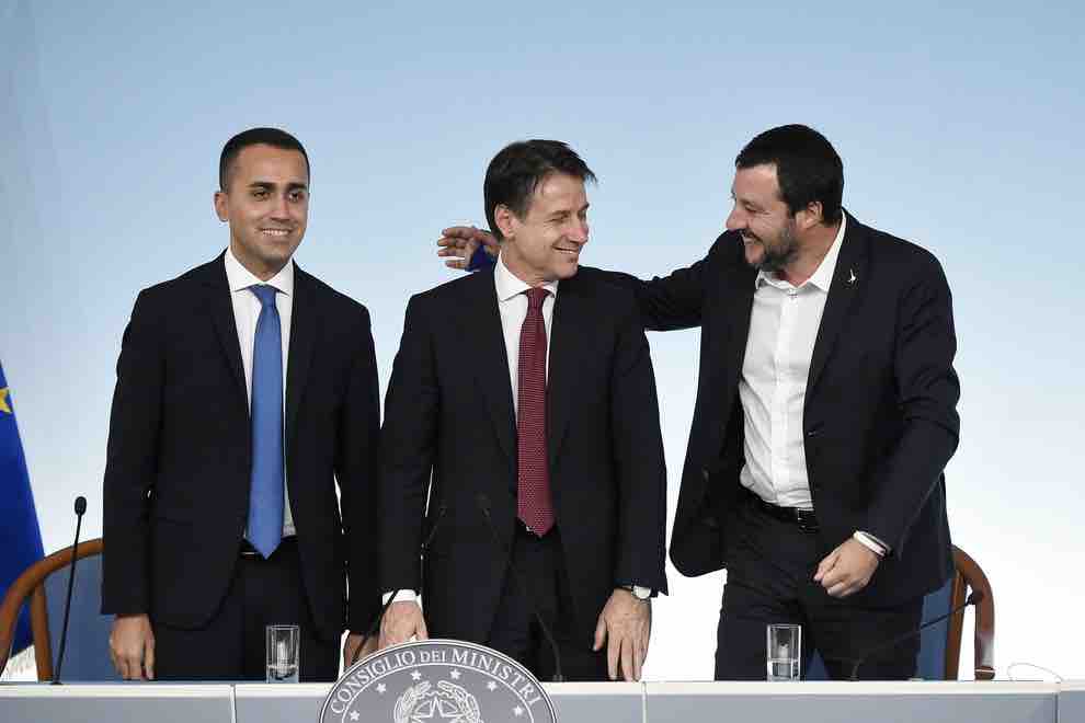 Sondaggi elezioni europee: sfida Lega-M5S a marzo 2019, chi sale e scende