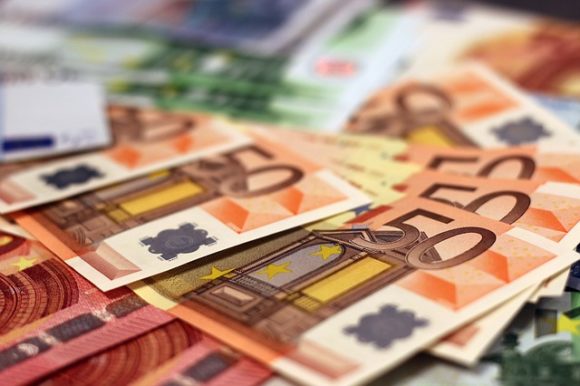 aumento salario minimo Italia 2019