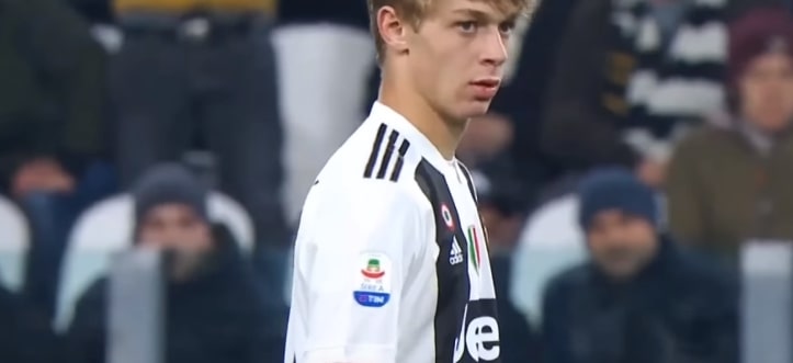 Chi è Hans Nicolussi Caviglia età, stipendio e carriera nella Juventus