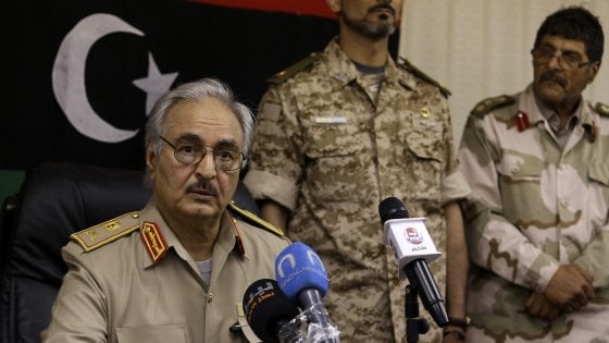 Libia, ultime notizie: le truppe di Haftar puntano Tripoli
