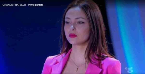 Martina Nasoni storia, malattia, chi è la ragazza dal cuore di latta di Irama