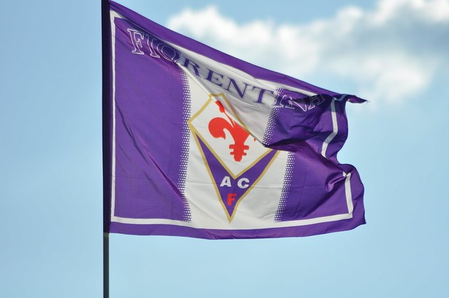 Sciopero tifosi Fiorentina domenica curve vuote per 45'