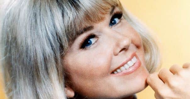 Doris Day è morta a 97 anni: carriera e biografia. Chi era l'attrice