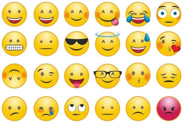 Emoticon messaggi significato legale, cosa dice la legge e casi