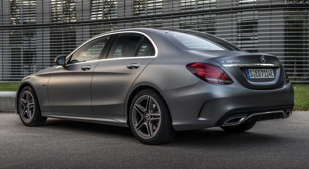 Mercedes Classe E Plug-in prezzo e consumi della versione a diesel