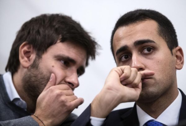 Di Maio contro Di Battista: "non stiamo giocando a risiko"