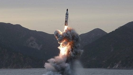 Corea del Nord, ultime notizie: Pyongyang effettua nuovo test missilistico