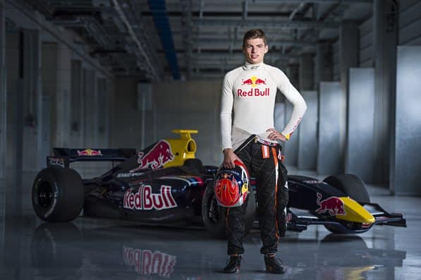 La Red Bull limita Verstappen. Ferrari e Mercedes hanno i posti occupati