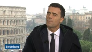 Sandro Gozi nel governo in Francia da Macron: ruolo e polemiche