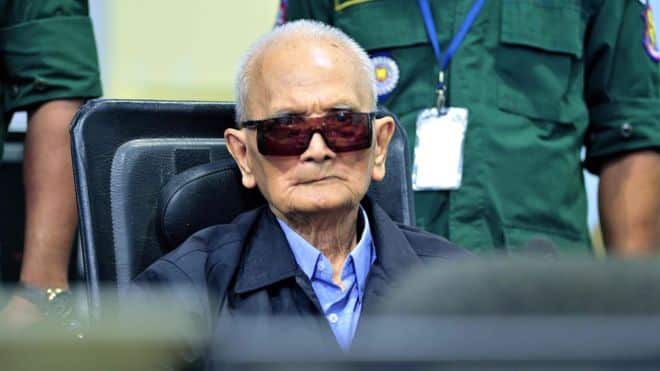 Cambogia, ultime notizie: morto Noun Chea, numero due degli khmer rossi
