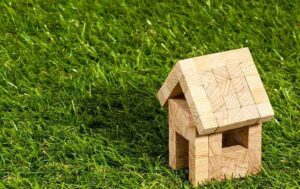 Usucapione immobile abusivo e non accatastato, come funziona la mediazione