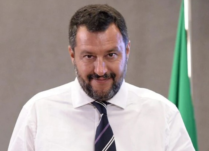 Scissione PD: Salvini "Renzi ha fregato Conte, Zingaretti e Di Maio"