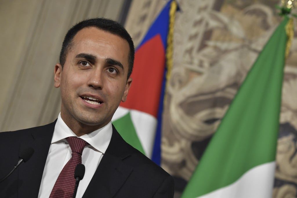 Taglio parlamentari il 7 ottobre. Di Maio "questo governo taglia le poltrone"