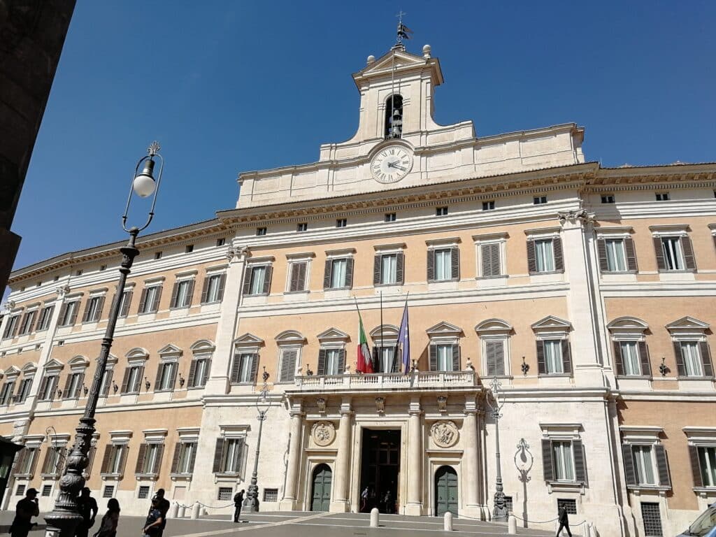 Palazzo Montecitorio, sede della Camera dei Deputati della Repubblica Italiana