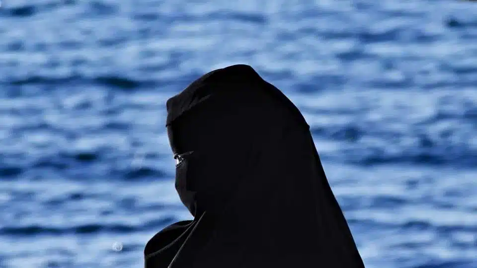 Burqa vietato negli ospedali sentenza Corte di appello, cosa dice