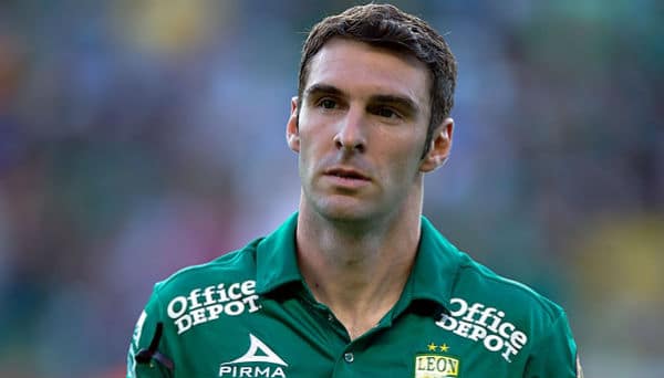 Mauro Boselli, odi et amo di tutta la città di Genova