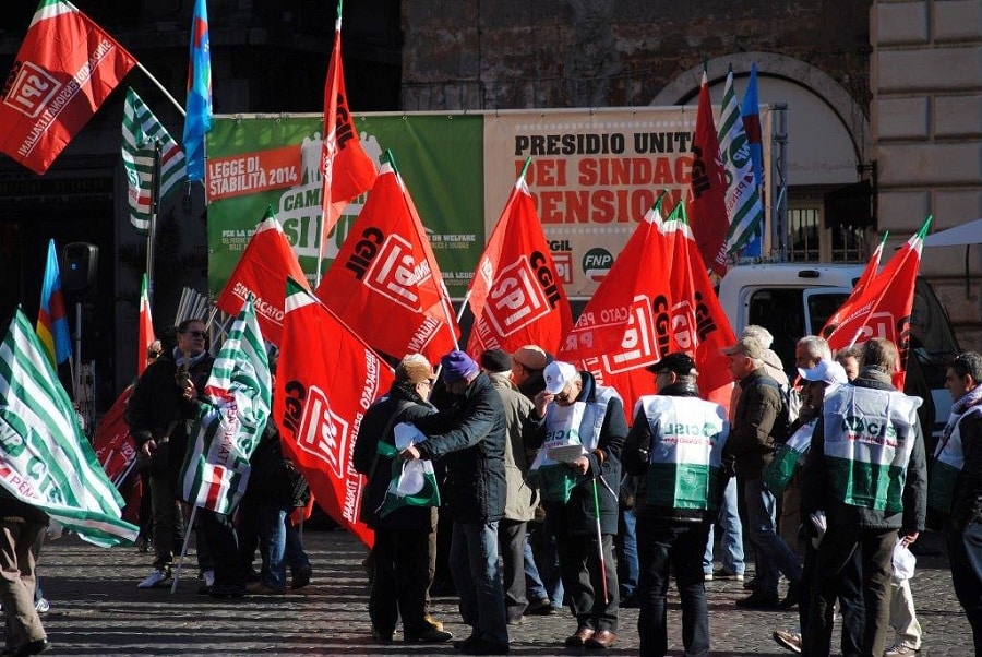 Immagine di una manifestazione sindacale in piazza