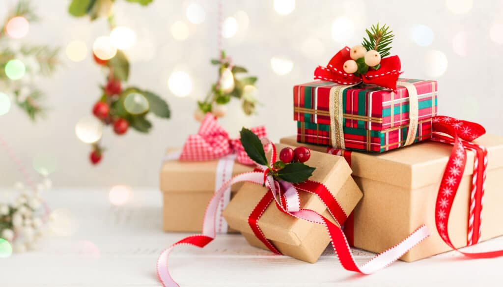 Regali Di Natale Per Parenti.Regali Di Natale Idee Regalo E Cosa Regalare Ai Parenti Antipatici