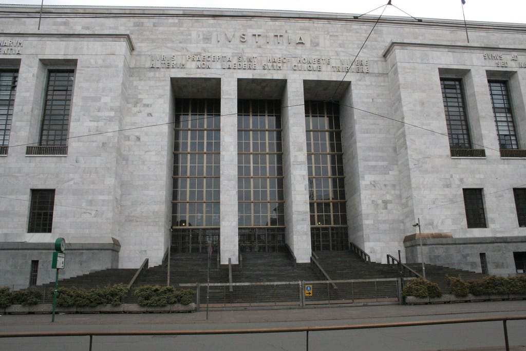 Ingresso Tribunale di Milano