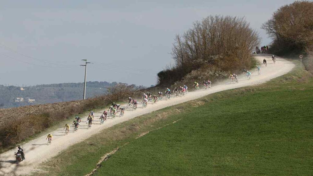 Le Grandi Classiche del ciclismo la Strade Bianche