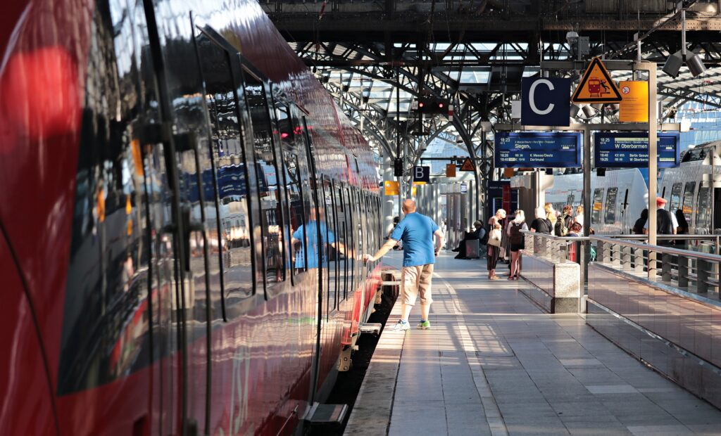 Rimborsi Covid Trenitalia: modalità entro il 31 ottobre, le ultime