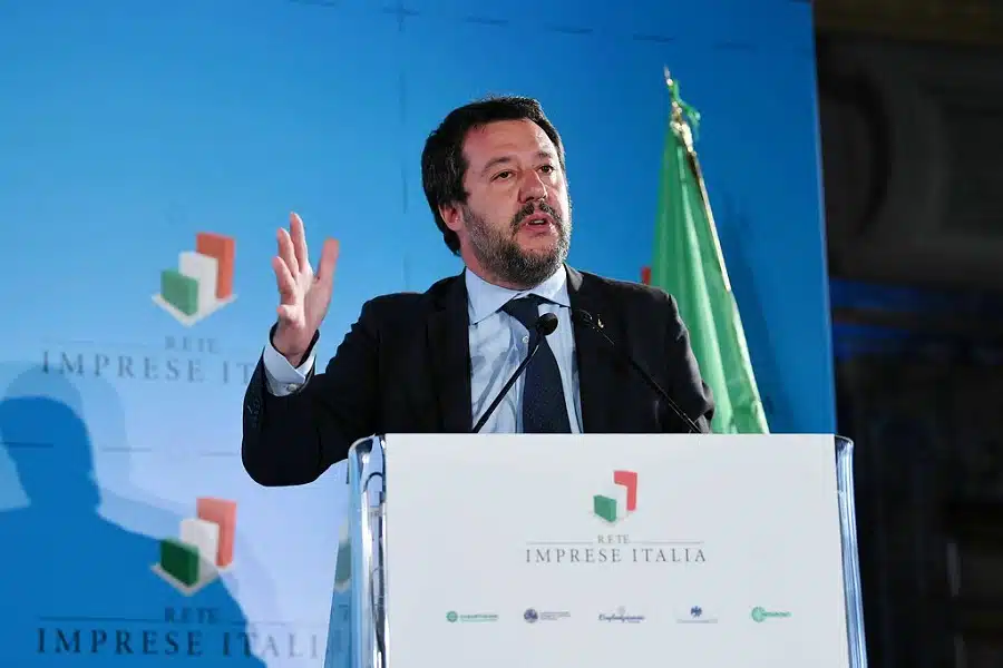 Matteo Salvini: "zona rossa primo passo, ora 70 miliardi"