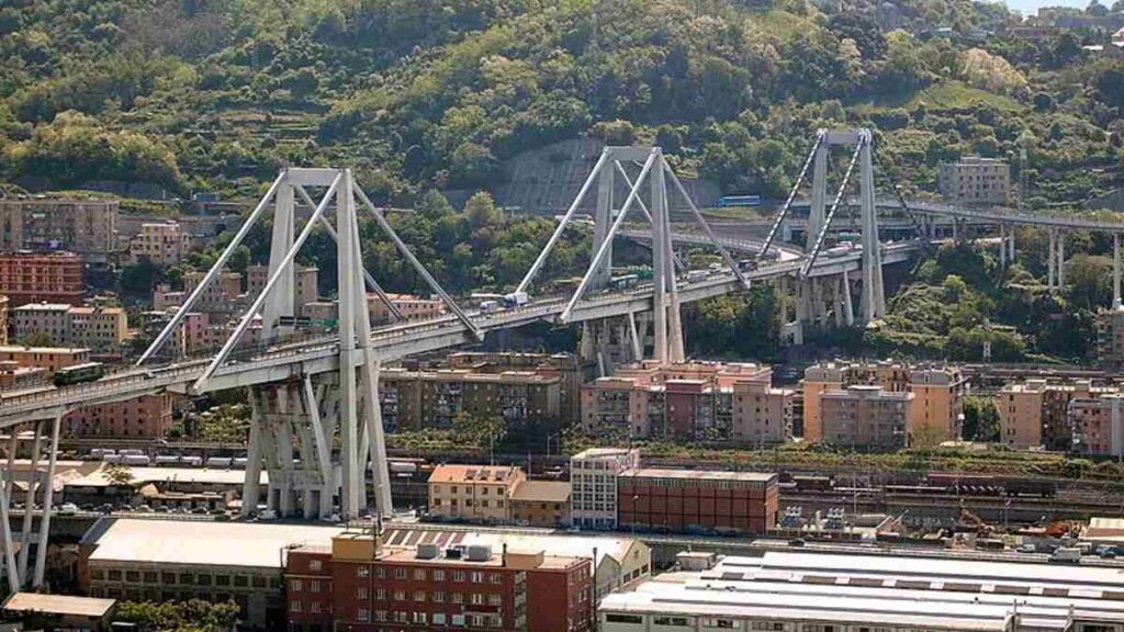 Tragedia ponte Morandi, il memoriale per le vittime