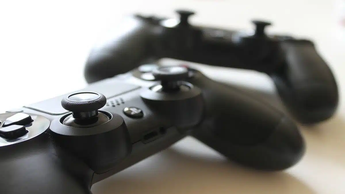 Videogiochi sconti primaverili su titoli PS4, Xbox One e Switch