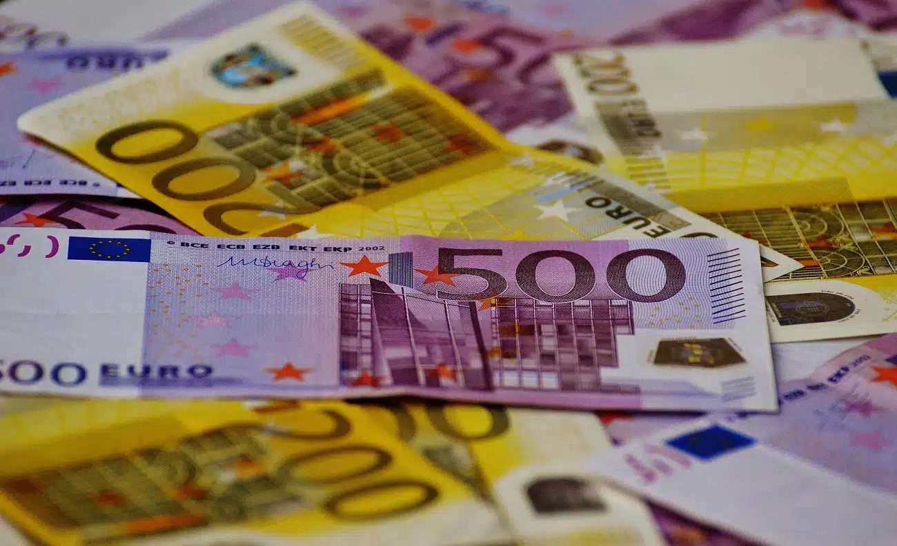 banconote da 200 e 500 euro