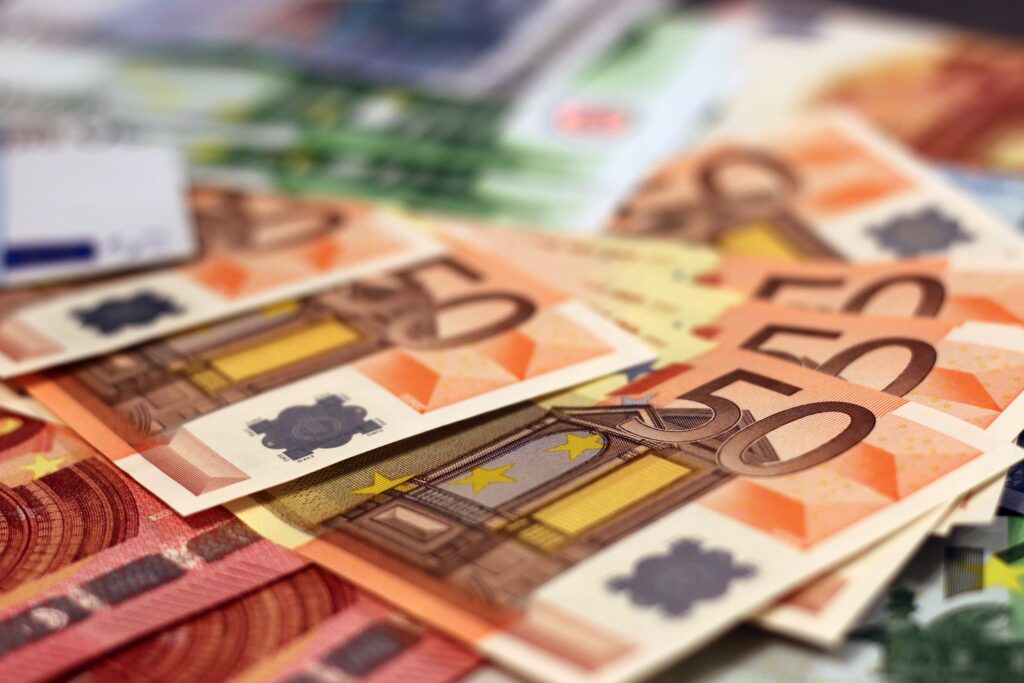 Banconote da 50 e 100 euro