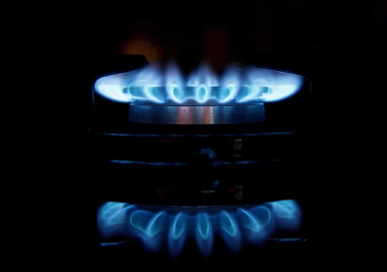 Prezzo energia: nuova stangata a gennaio? Di quanto potrebbe aumentare