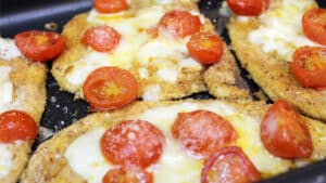Petto di pollo alla pizzaiola Petto di pollo alla pizzaiola