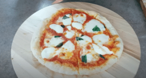 Pizza in padella napoletana Pizza in padella napoletana