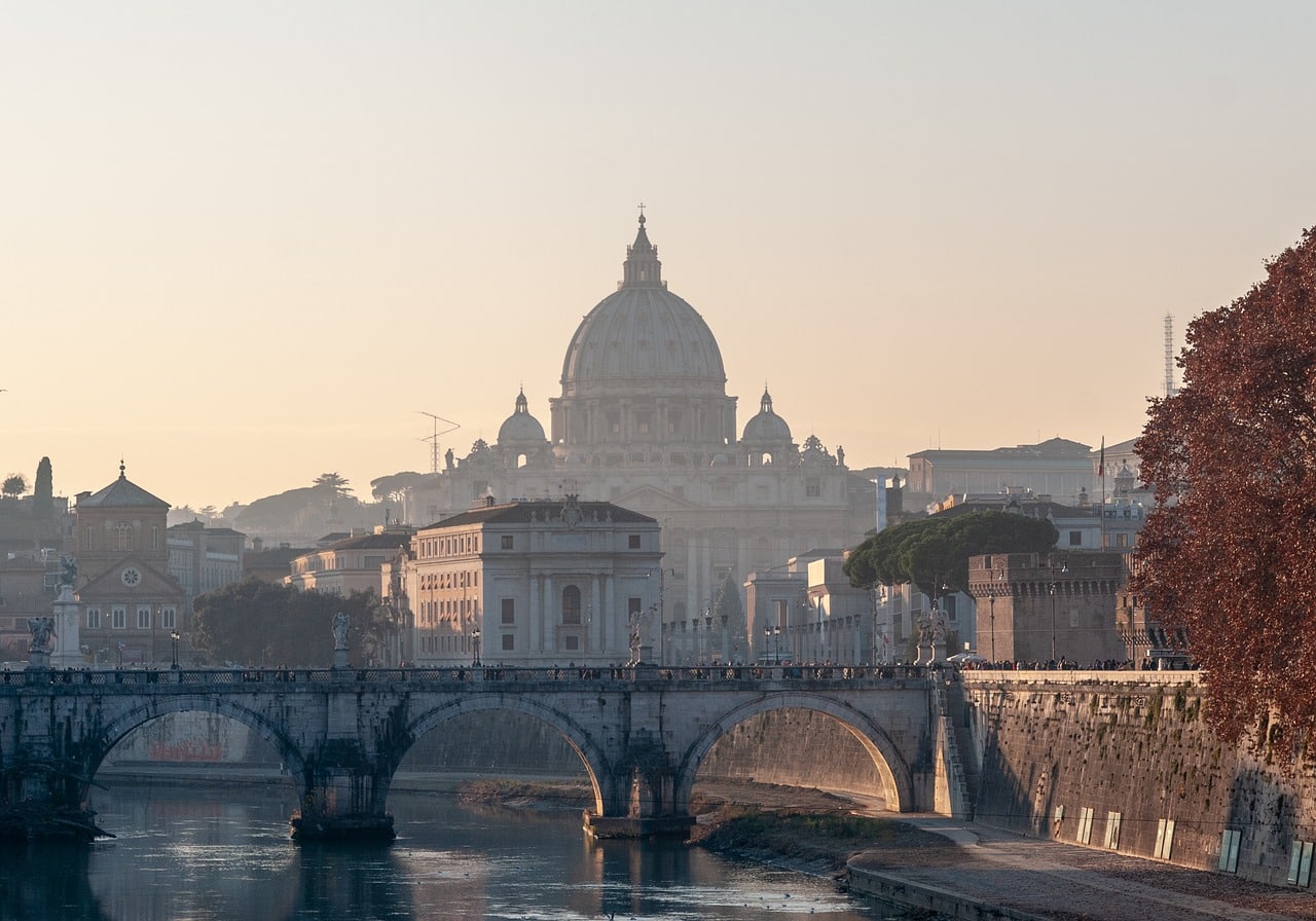 Cupolone Roma e case