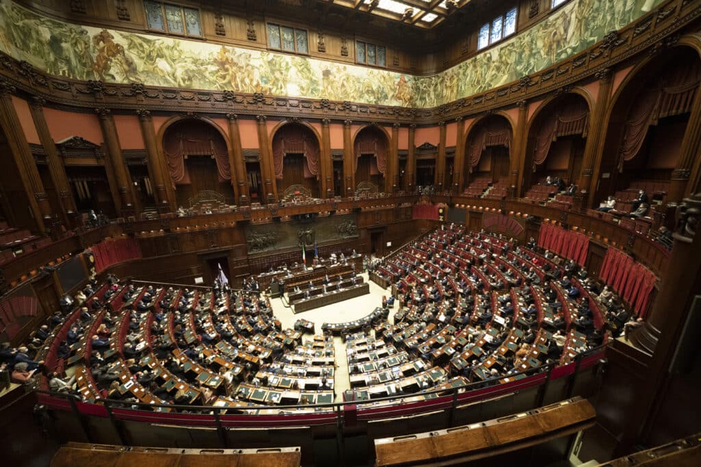 Elezioni Presidente della Repubblica: quinto scrutinio, nomi papabili. Diretta