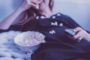 Serie tv maggio: tra prossime uscite e grandi classici Serie tv maggio: tra prossime uscite e grandi classici